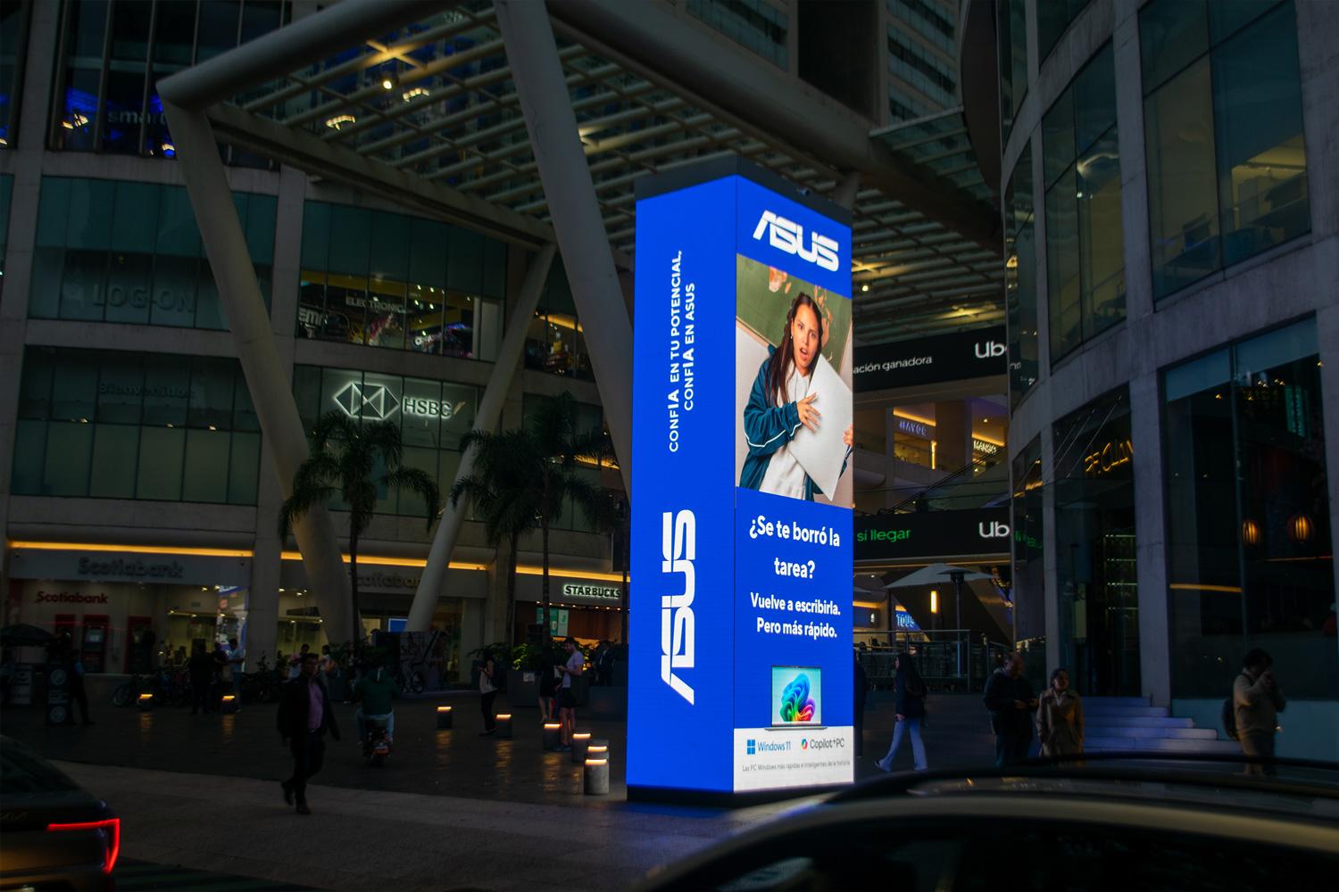 iQ1zioJ0kXnyq0AEhizfTN9pdasus-beeyond-back-to-school-dooh-mexico.jpg